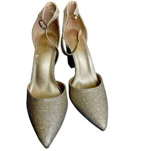 Dream Pairs Women's Size 10 Vibrant Gold Shimmer Strappy Chunk Heel NWOB